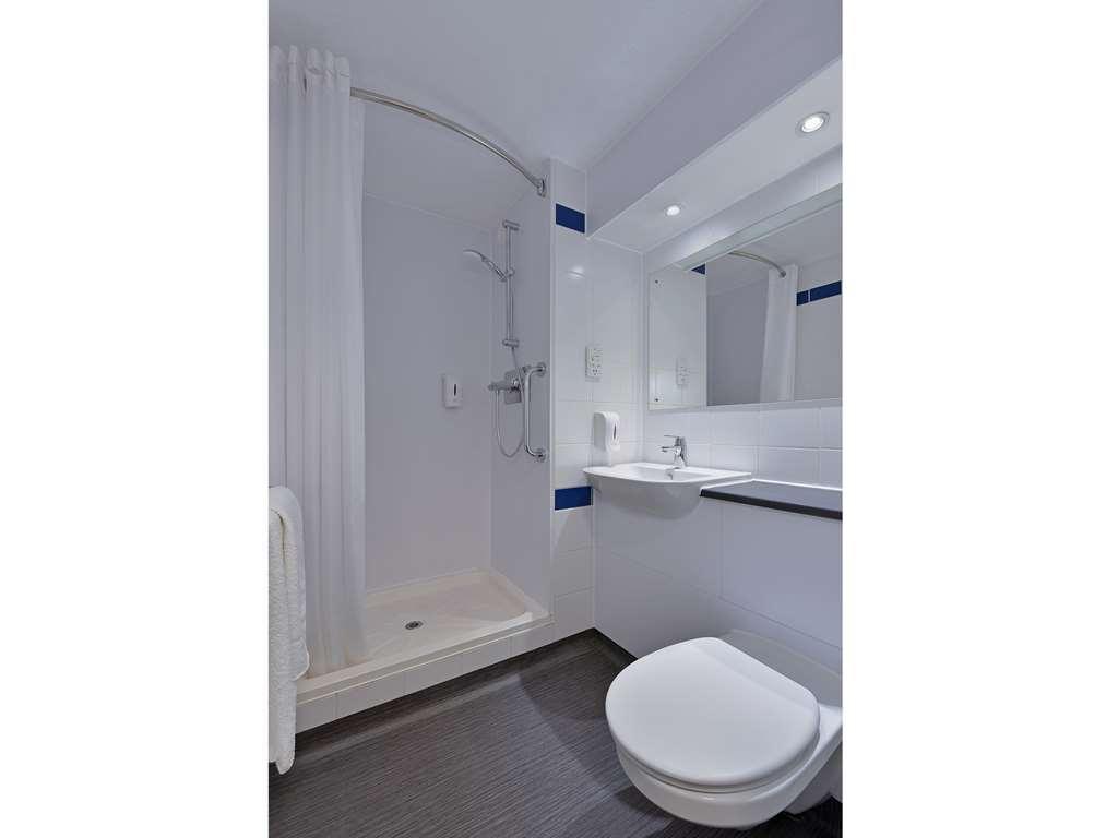 Travelodge York Tadcaster Bilbrough Pokój zdjęcie